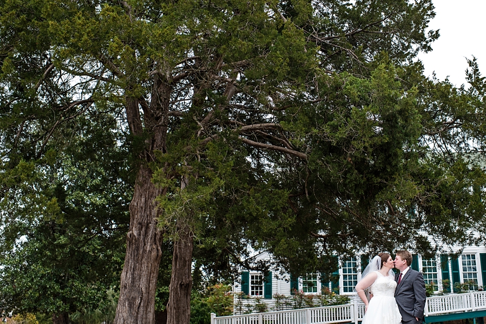 amydale_photography_wedding_memphis_ames_plantation015