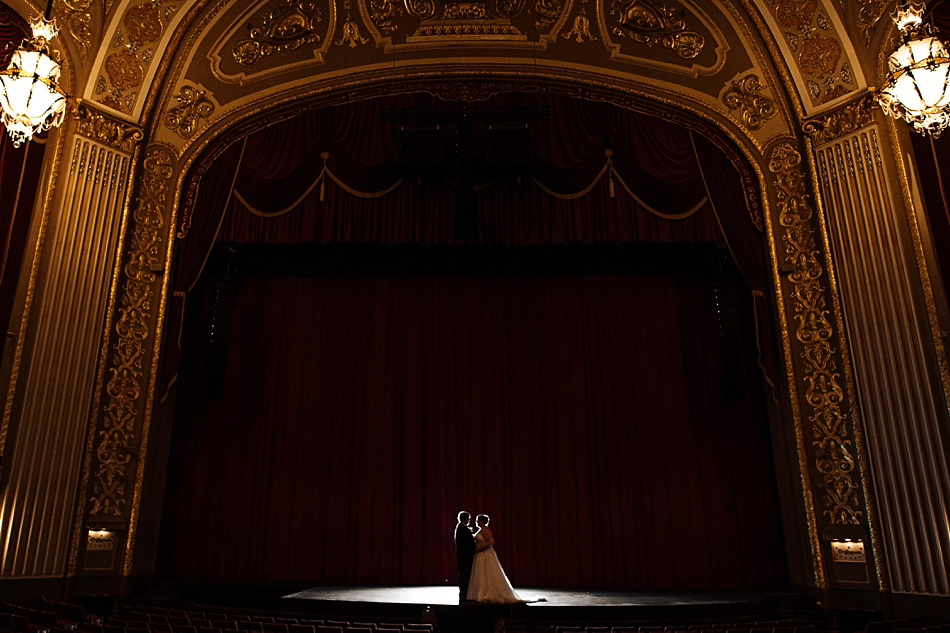 amydale_photography_memphis_wedding_the_orpheum_theatre013