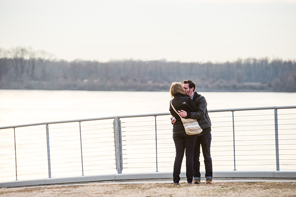 amydale_photography_memphis_wedding_photographer_downtown_memphis proposal009