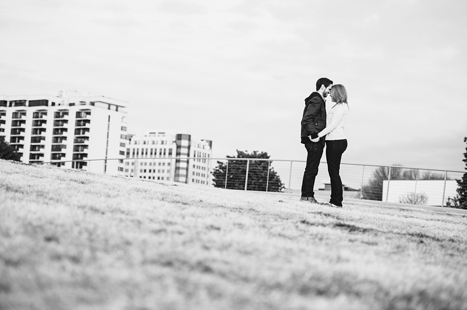 amydale_photography_memphis_wedding_photographer_downtown_memphis proposal016