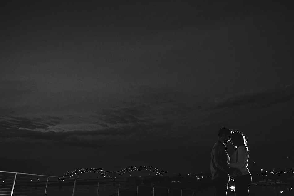 amydale_photography_memphis_wedding_photographer_downtown_memphis proposal018