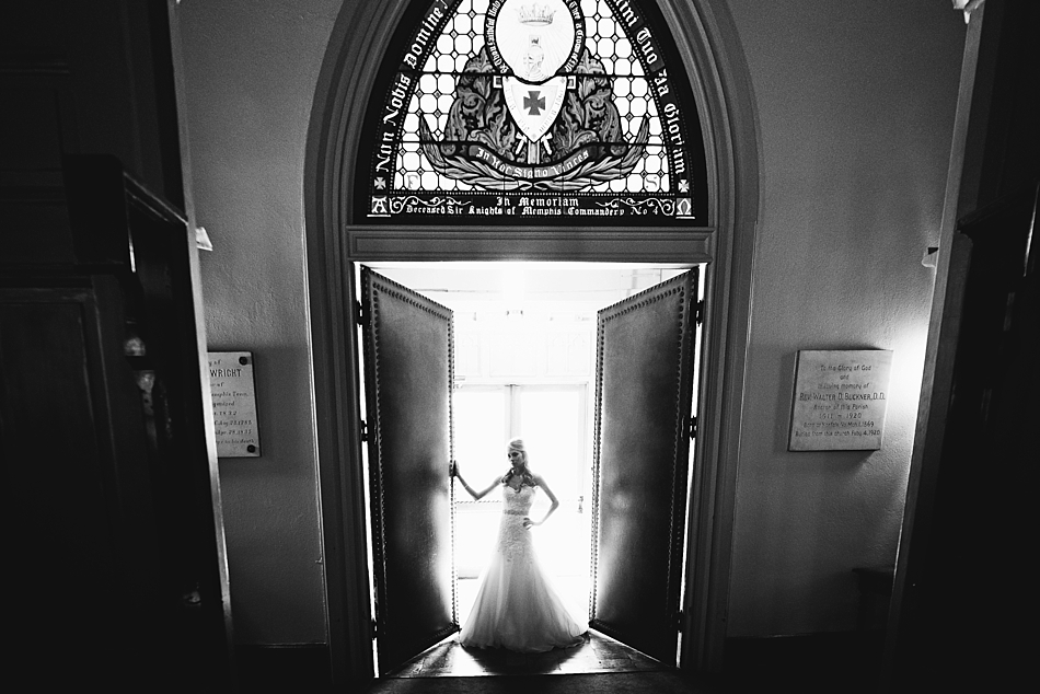 amydale_photography_columns_building_calvary_episcopal_memphis_wedding064